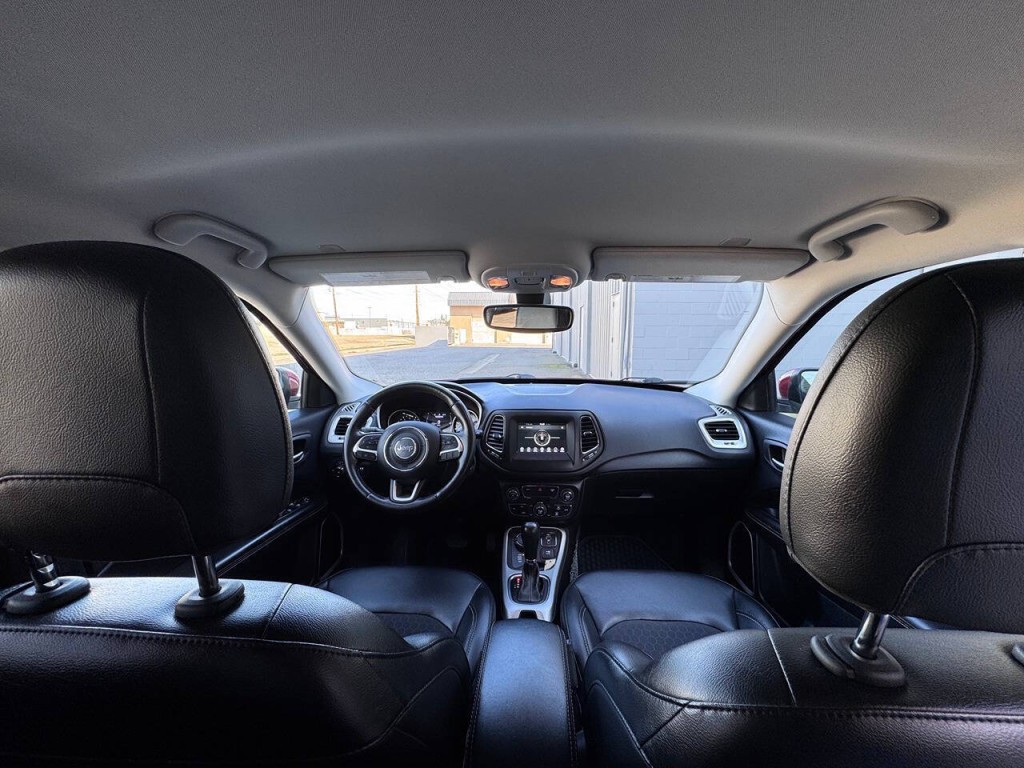 2019 Jeep Compass Image 33