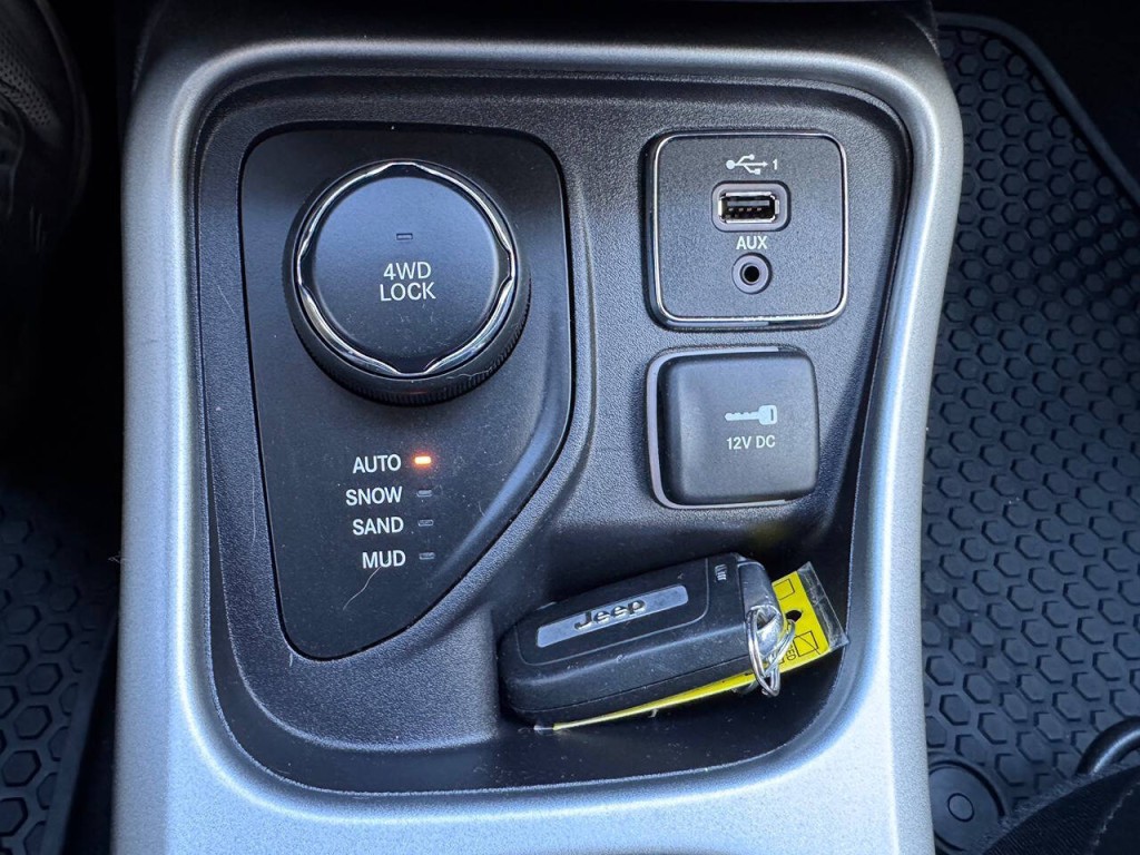 2019 Jeep Compass Image 37