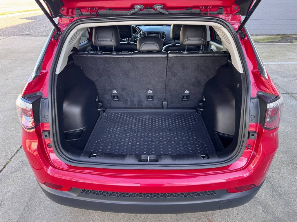 2019 Jeep Compass Image 43