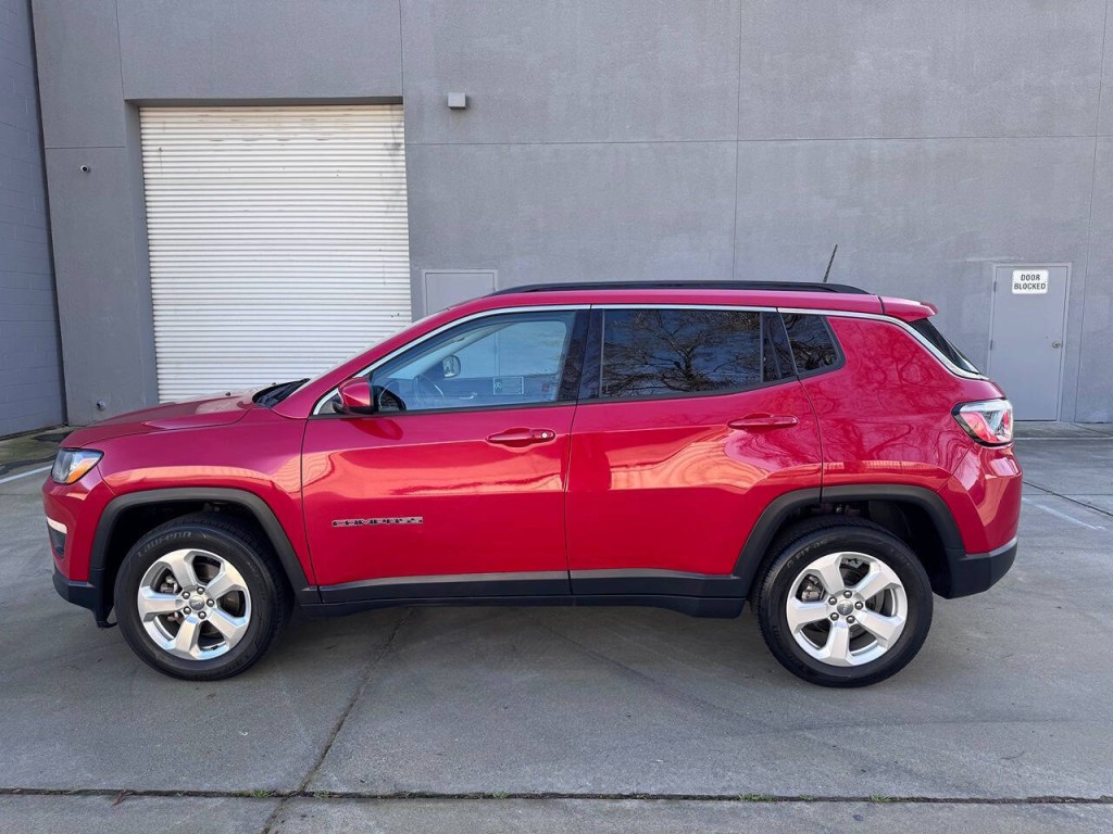 2019 Jeep Compass Image 60