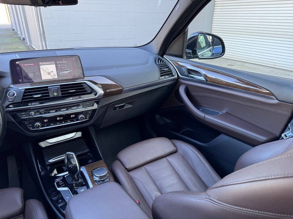2019 BMW X3 Image 17