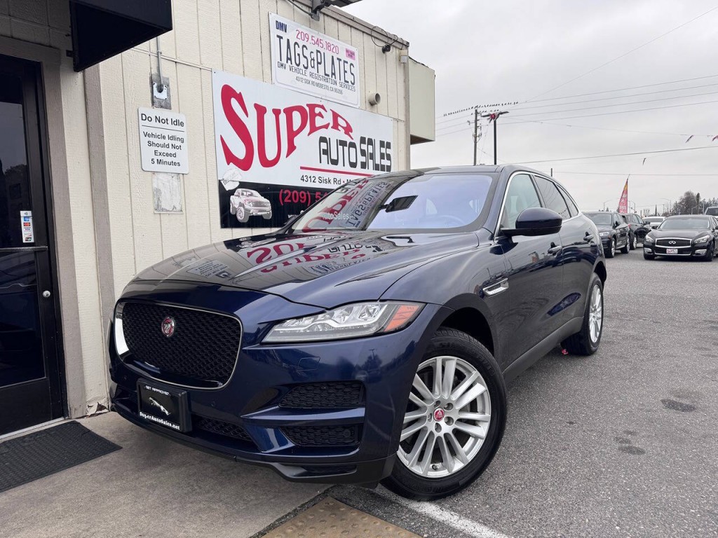 2017 Jaguar F-PACE Image 26