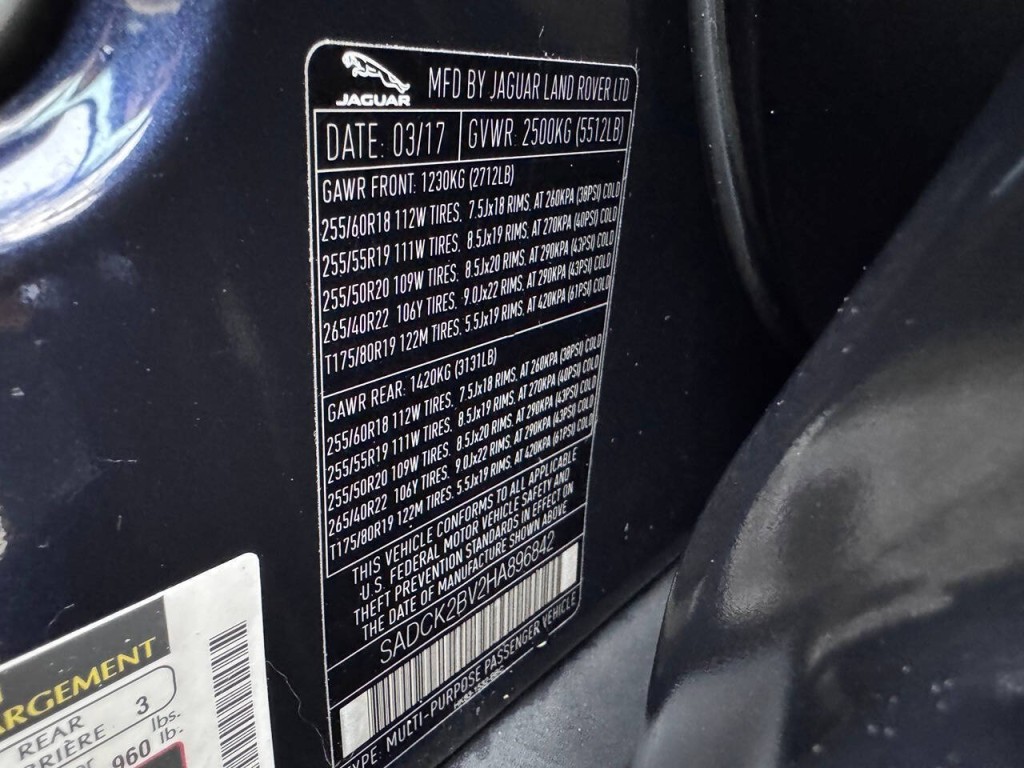 2017 Jaguar F-PACE Image 56