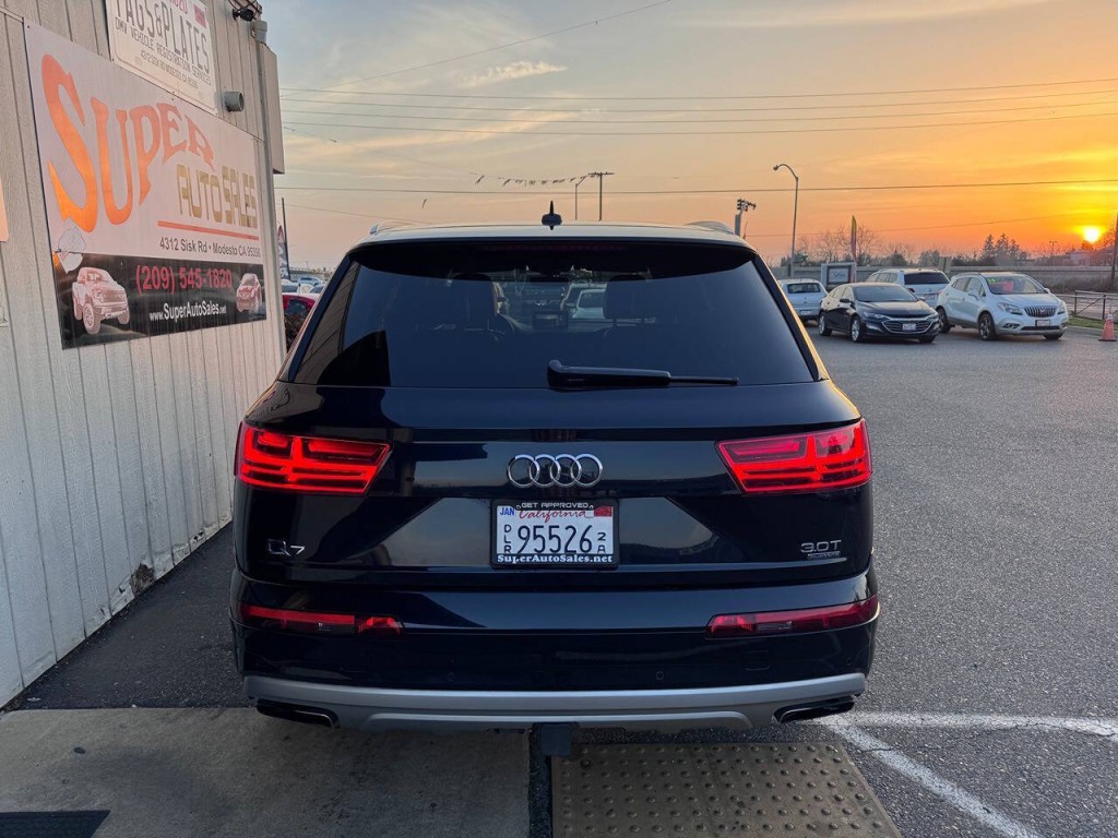 2017 Audi Q7 Image 4
