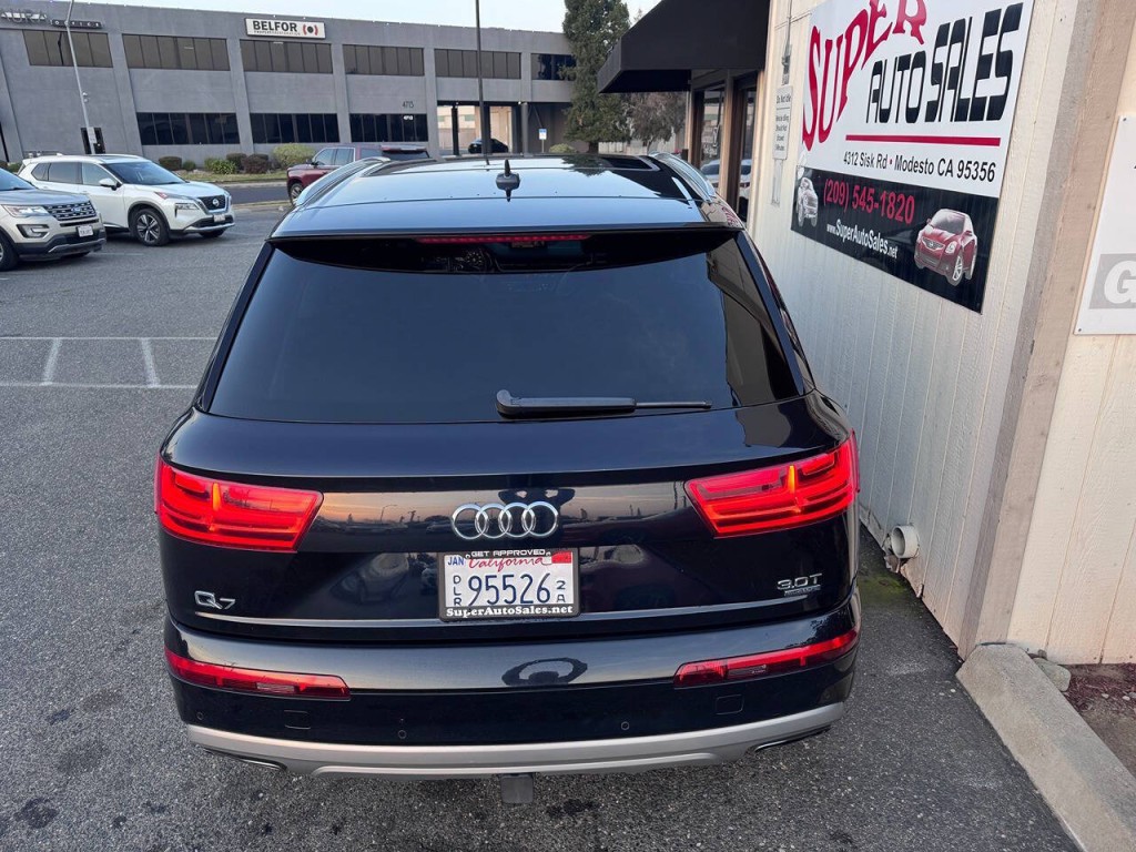 2017 Audi Q7 Image 26