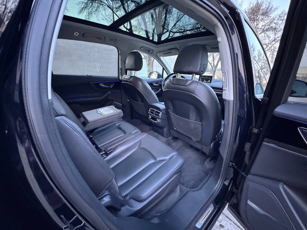 2017 Audi Q7 Image 31