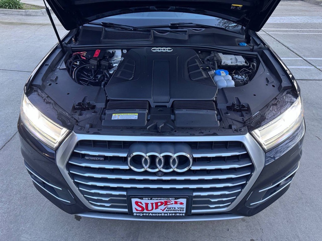2017 Audi Q7 Image 45