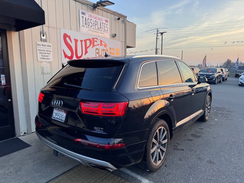 2017 Audi Q7 Image 9