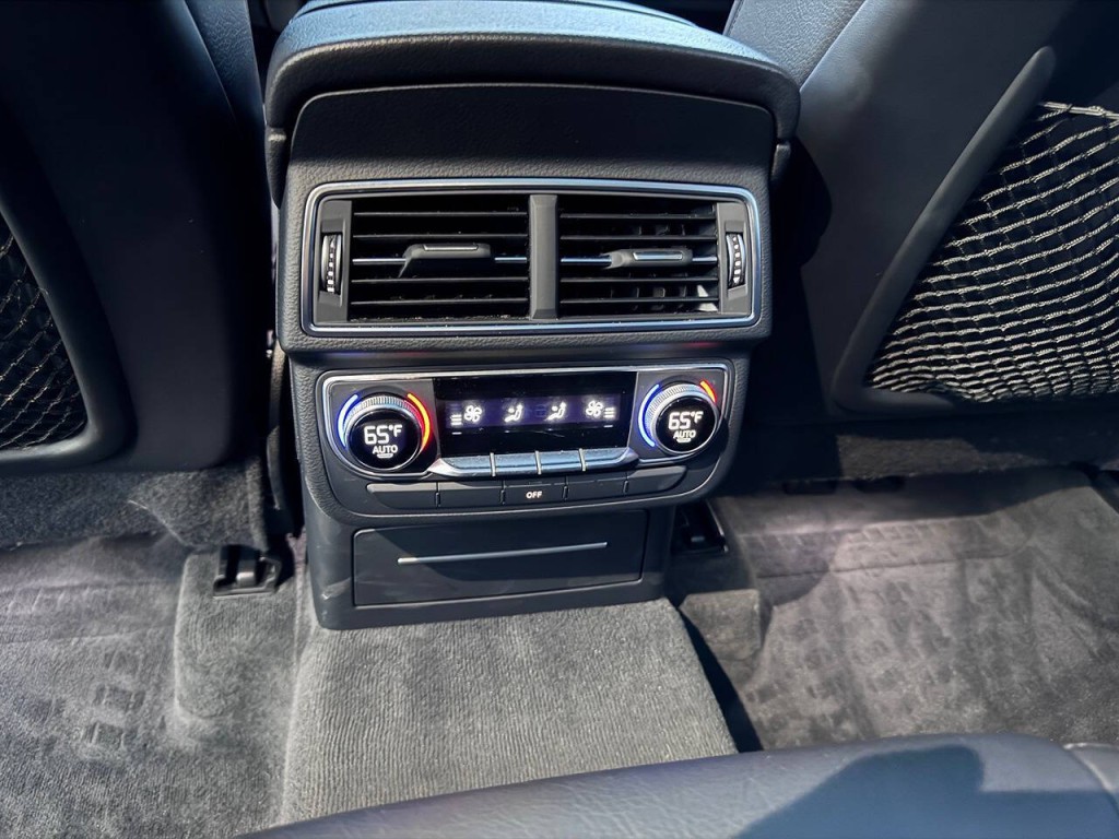 2017 Audi Q7 Image 54