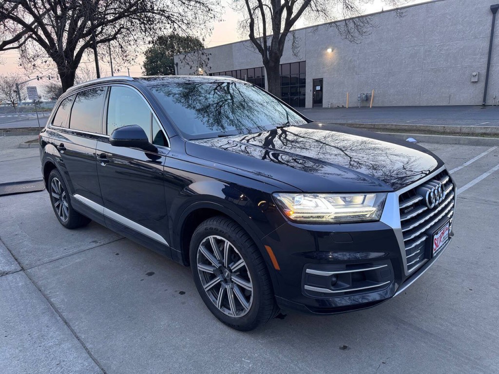 2017 Audi Q7 Image 60