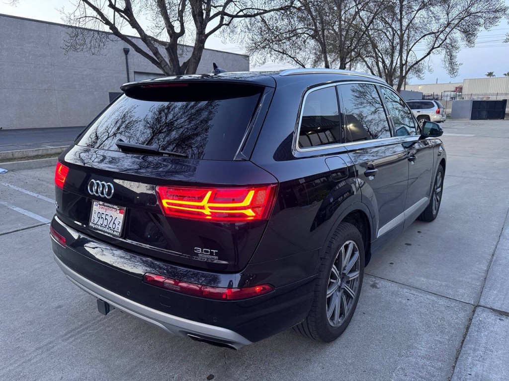 2017 Audi Q7 Image 62