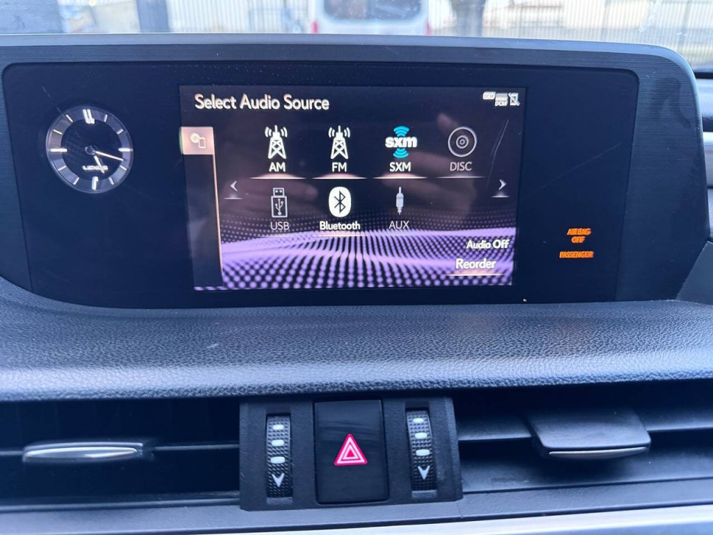 2019 Lexus ES 350 Image 38