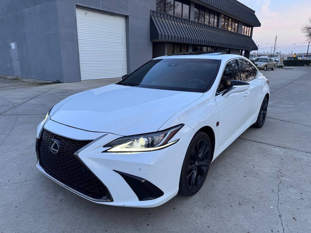 2019 Lexus ES 350 Image 59