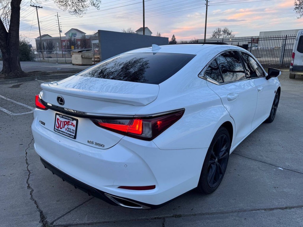 2019 Lexus ES 350 Image 63