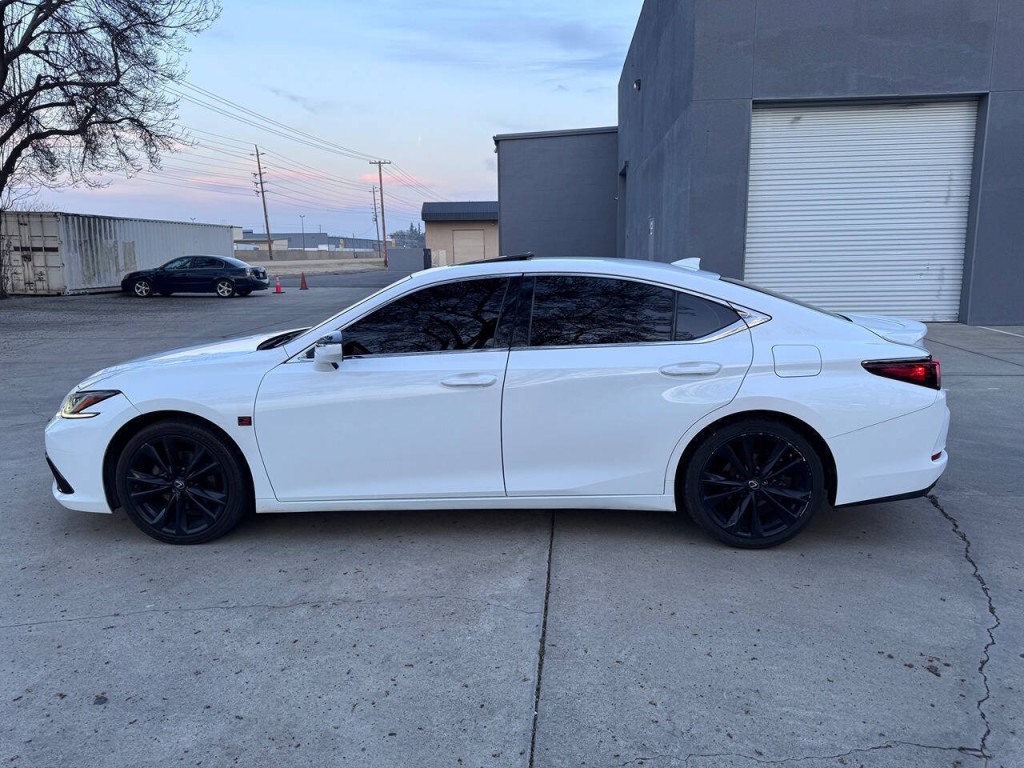 2019 Lexus ES 350 Image 66