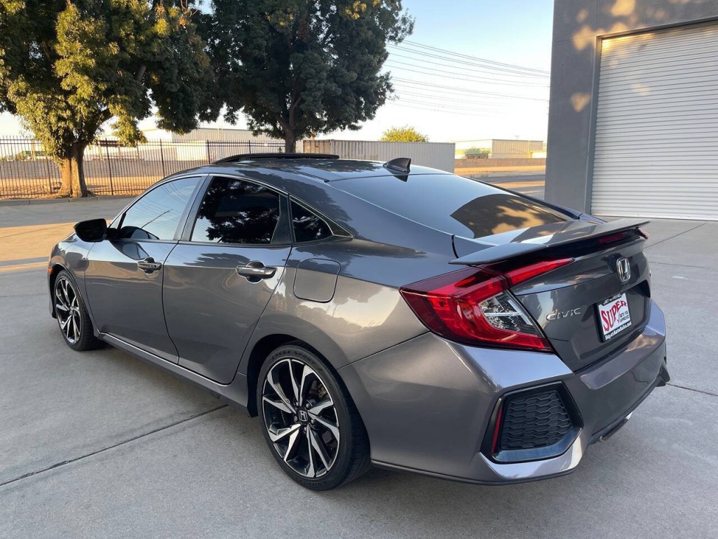 2017 Honda Civic Image 58