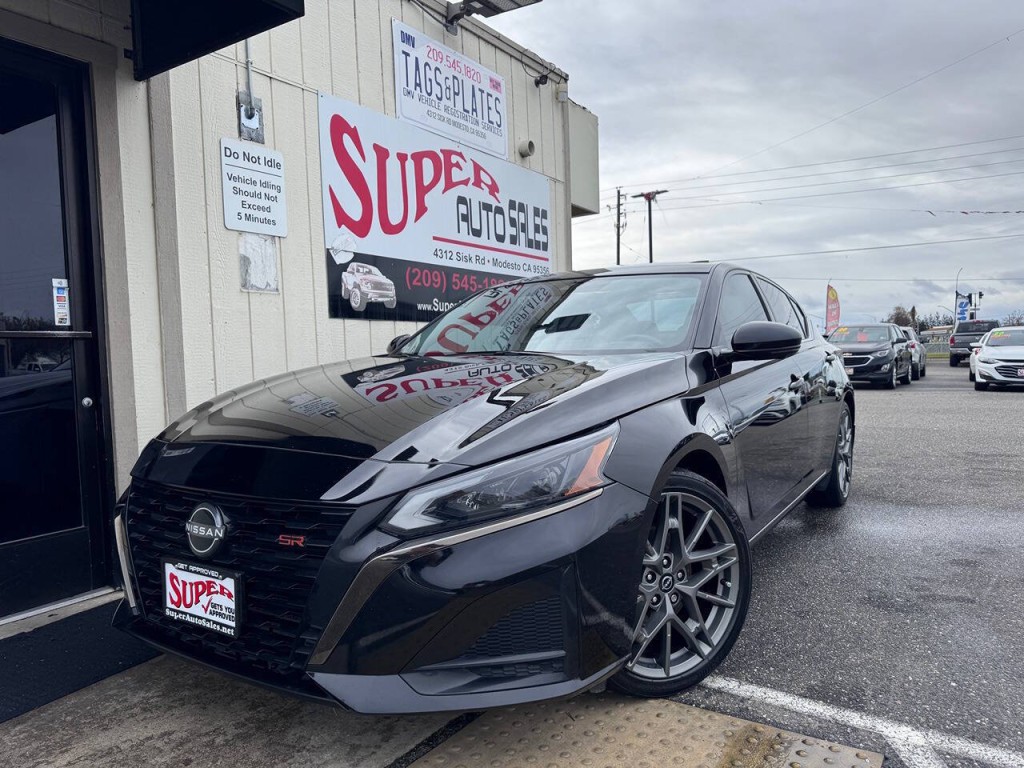 2023 Nissan Altima Image 26