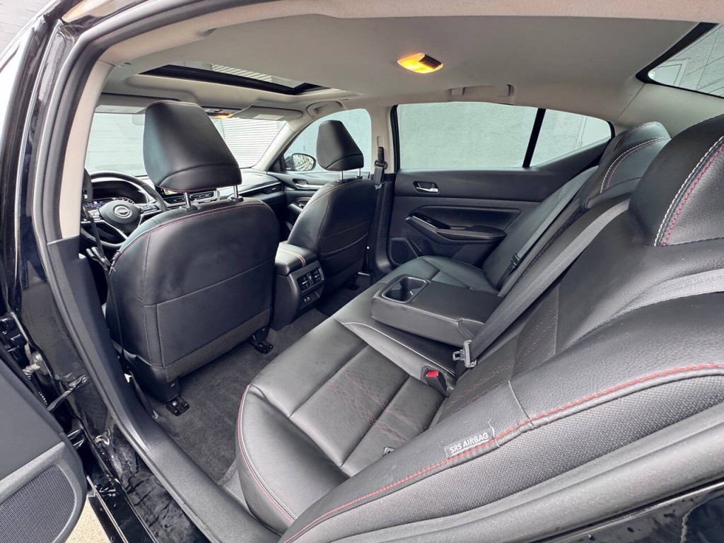 2023 Nissan Altima Image 31