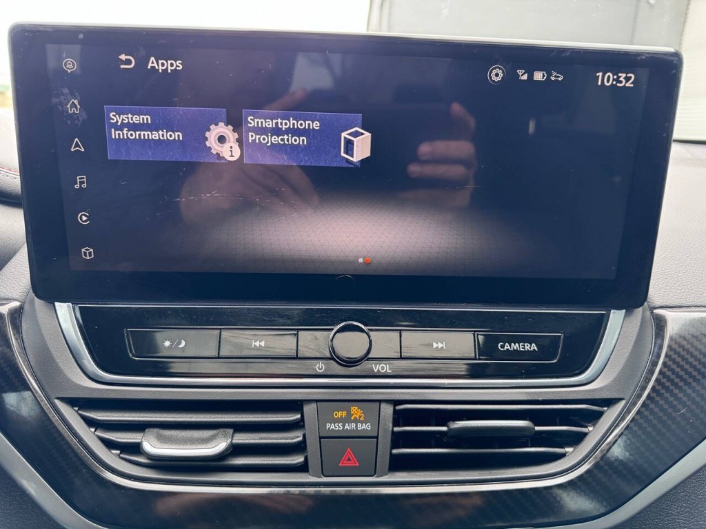 2023 Nissan Altima Image 39