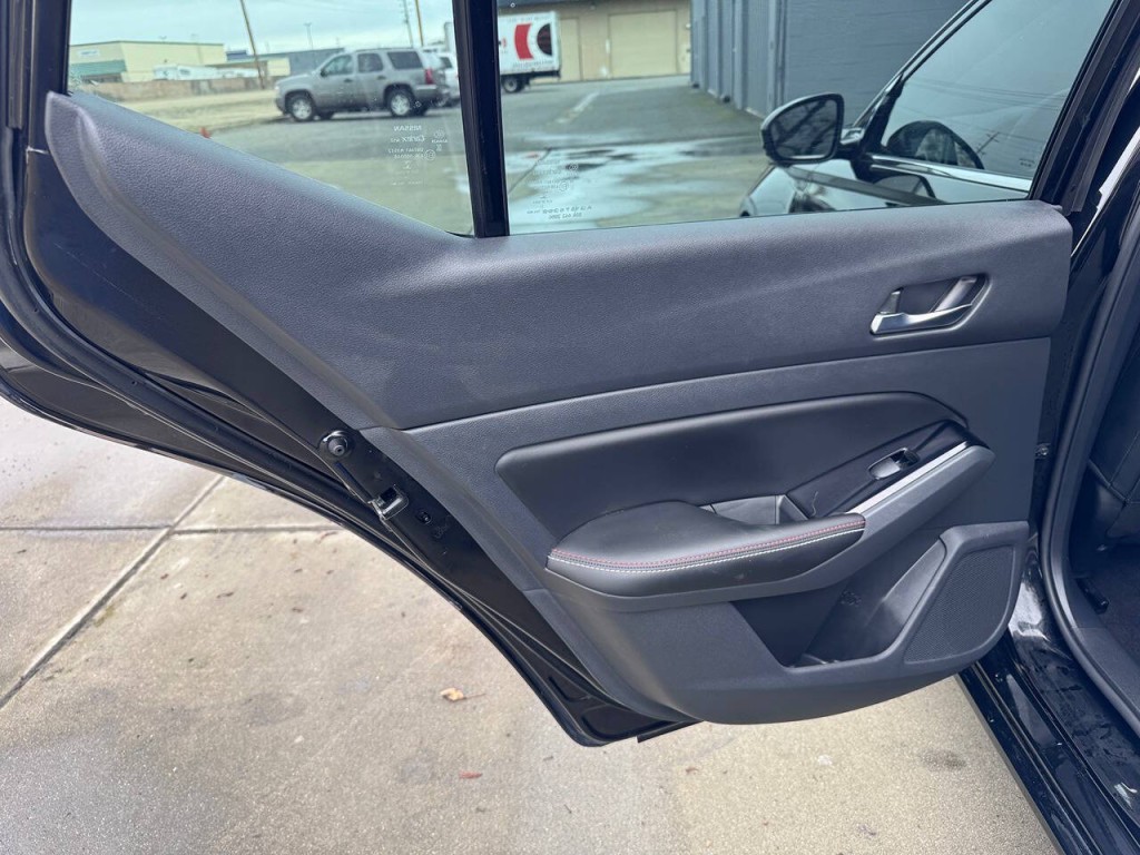 2023 Nissan Altima Image 42