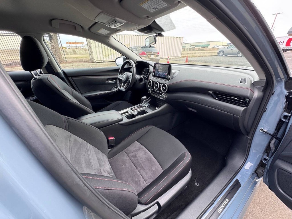 2024 Nissan Sentra Image 30