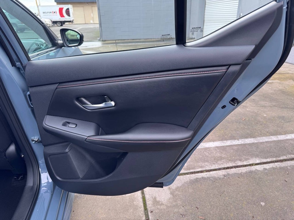 2024 Nissan Sentra Image 39