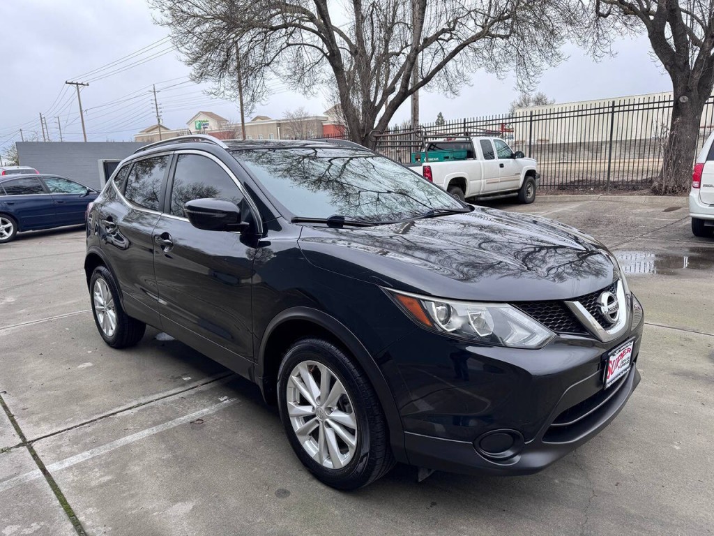 2018 Nissan Rogue Image 52