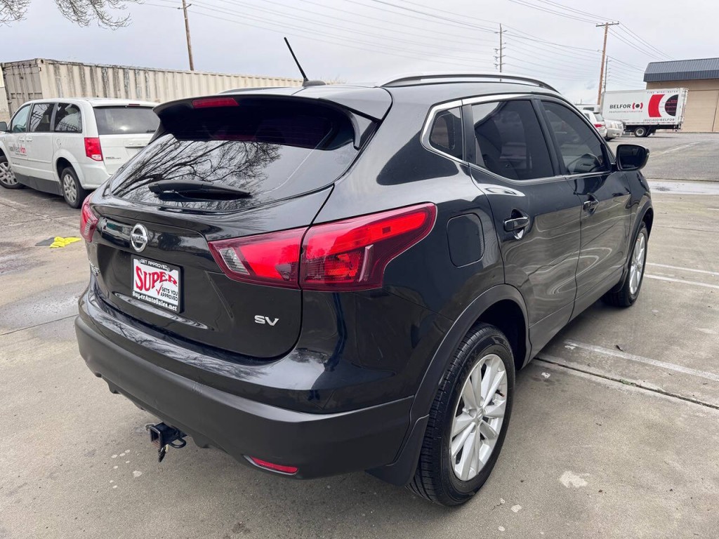 2018 Nissan Rogue Image 54