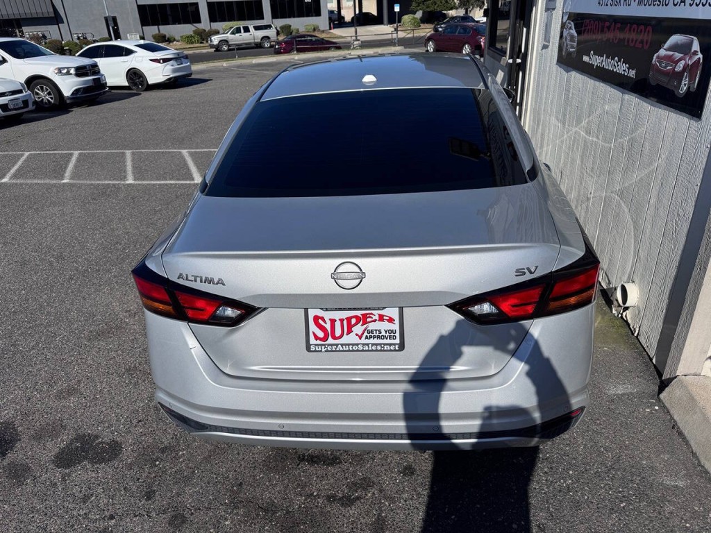 2023 Nissan Altima Image 26