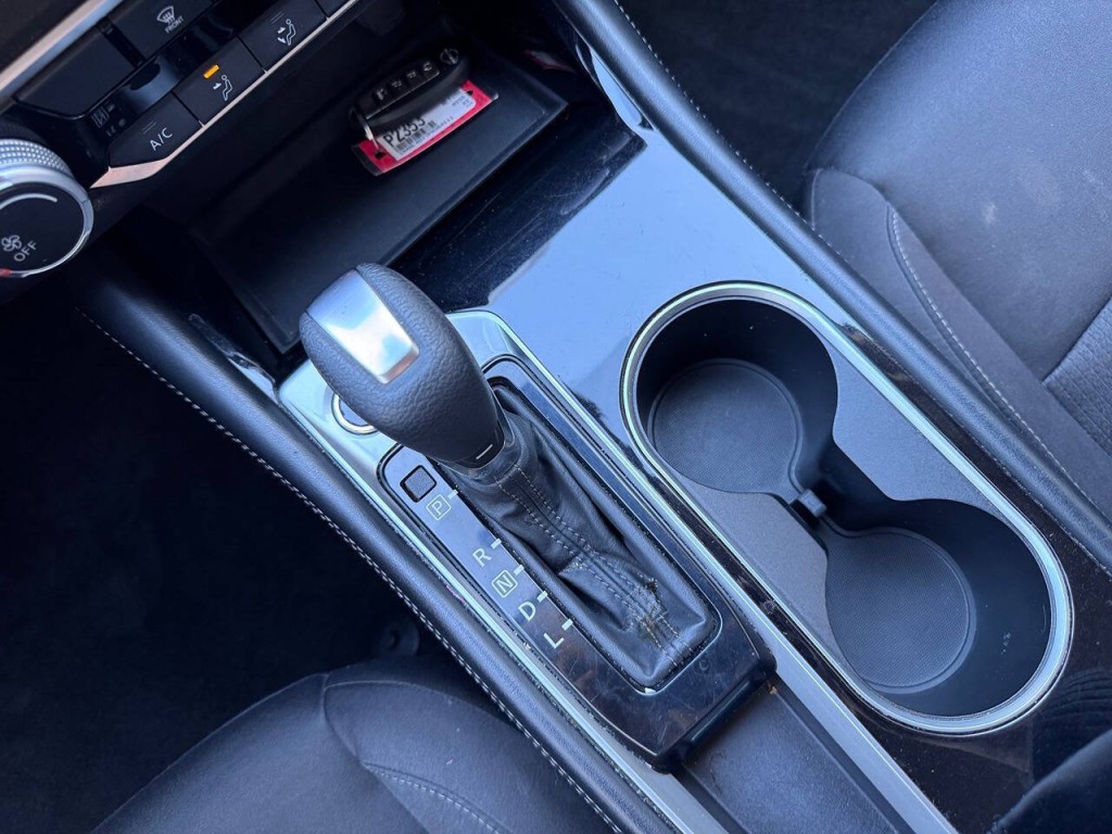 2023 Nissan Altima Image 36