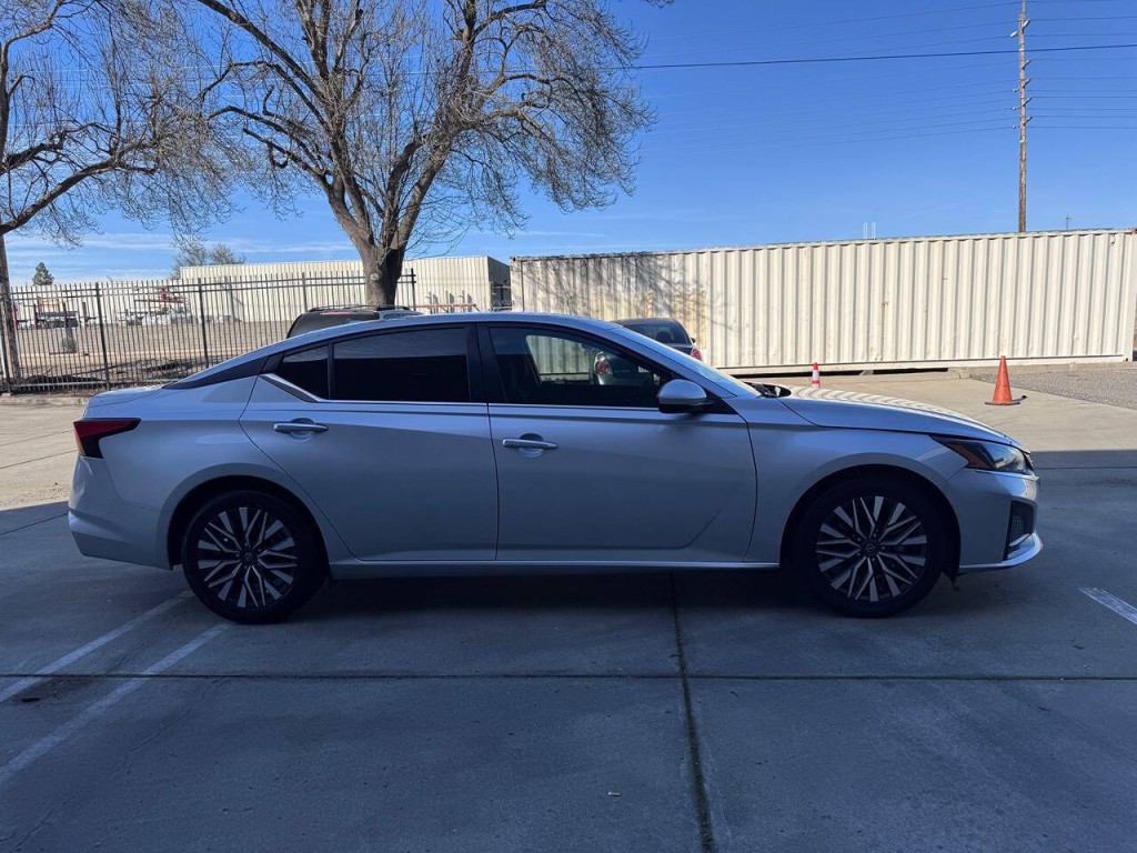2023 Nissan Altima Image 54