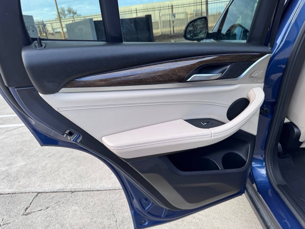 2019 BMW X3 Image 43