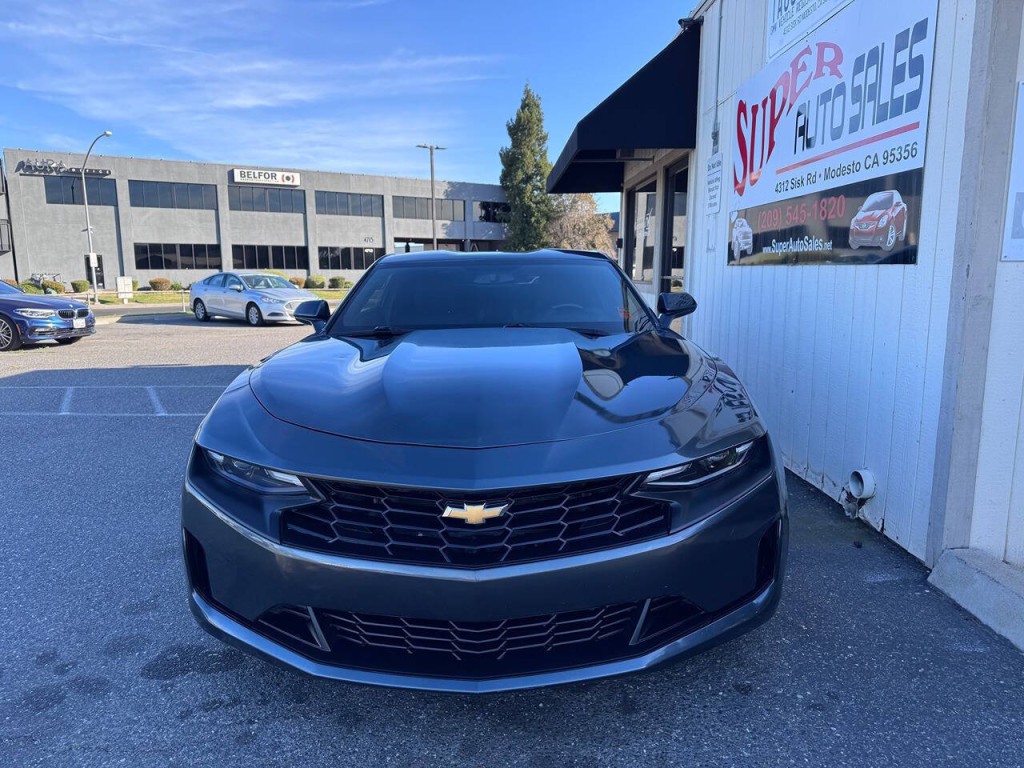 2019 Chevrolet Camaro Image 4
