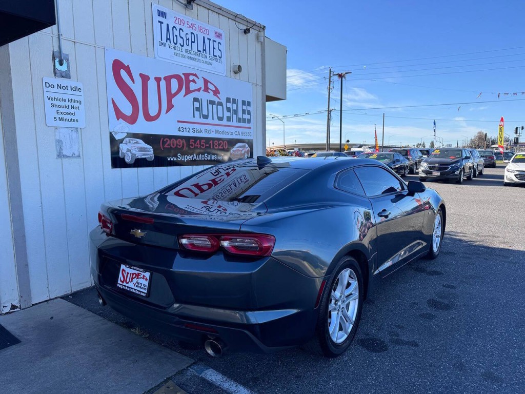 2019 Chevrolet Camaro Image 10