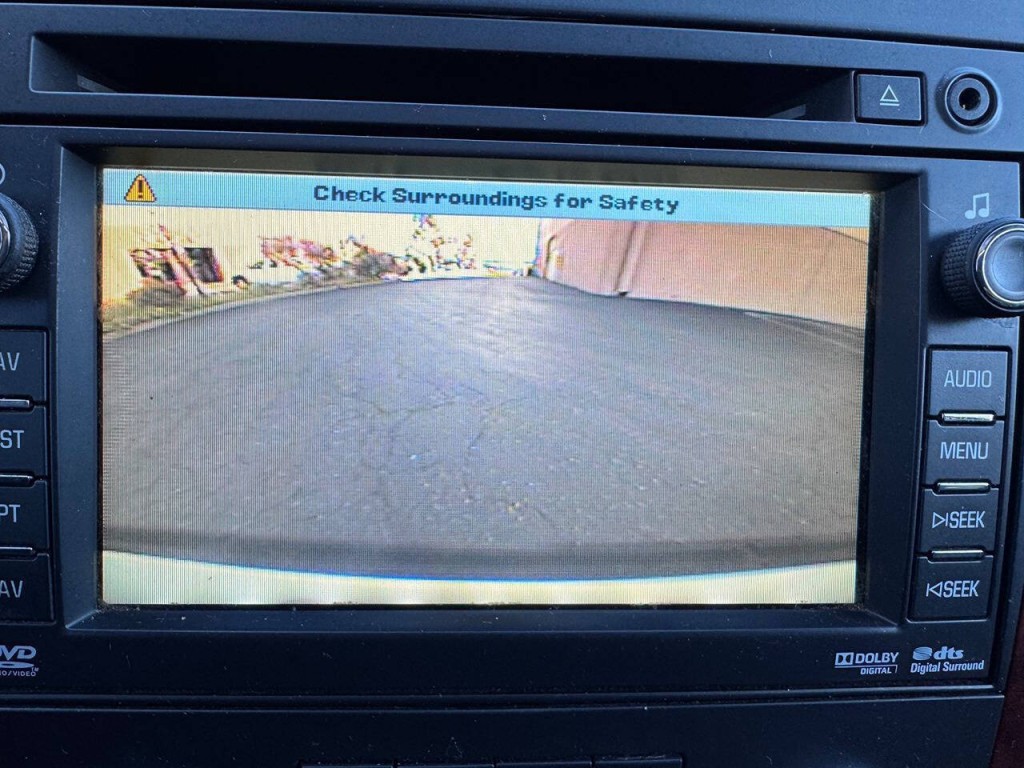 2011 Chevrolet Suburban Image 22