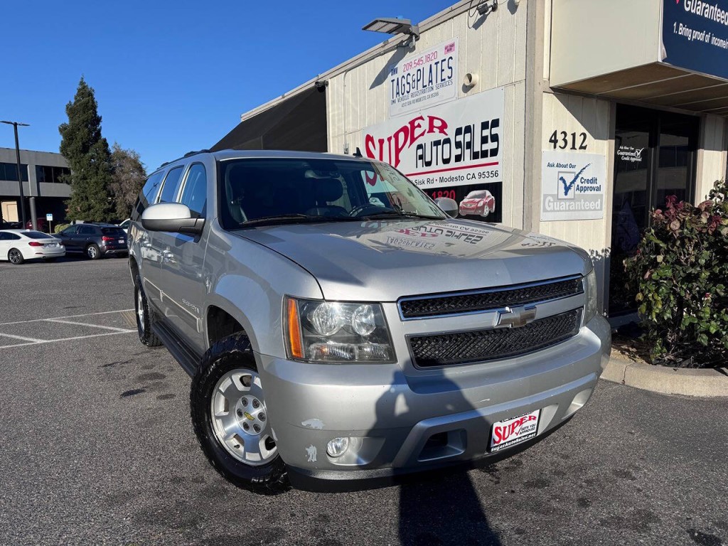 2011 Chevrolet Suburban Image 25