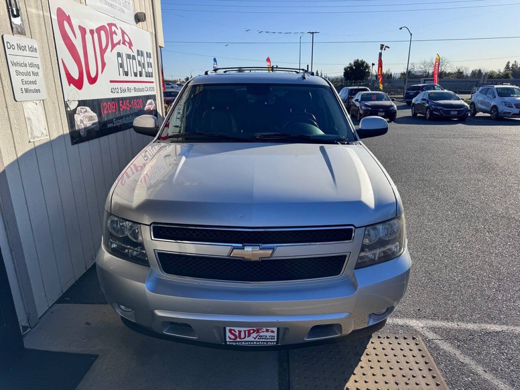 2011 Chevrolet Suburban Image 27