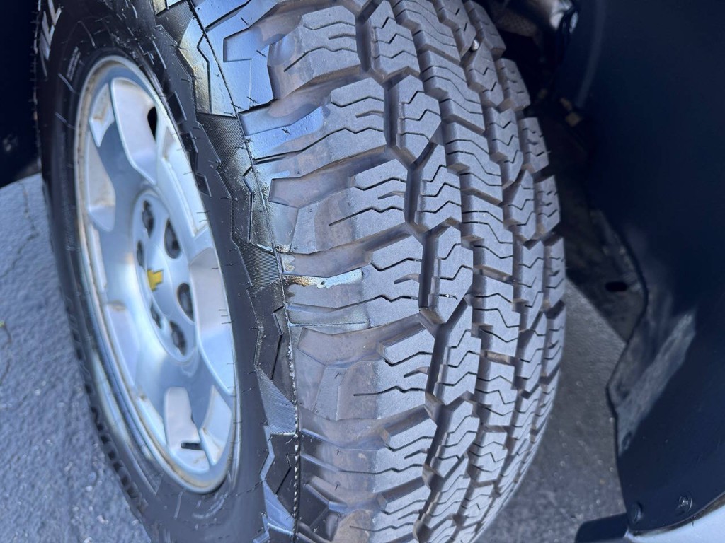 2011 Chevrolet Suburban Image 57