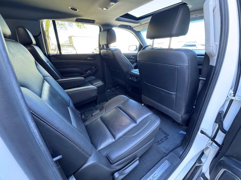 2019 GMC Yukon Image 32