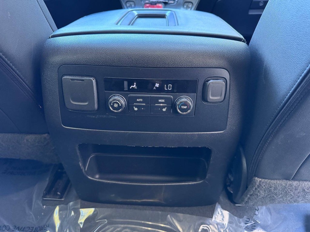 2019 GMC Yukon Image 34