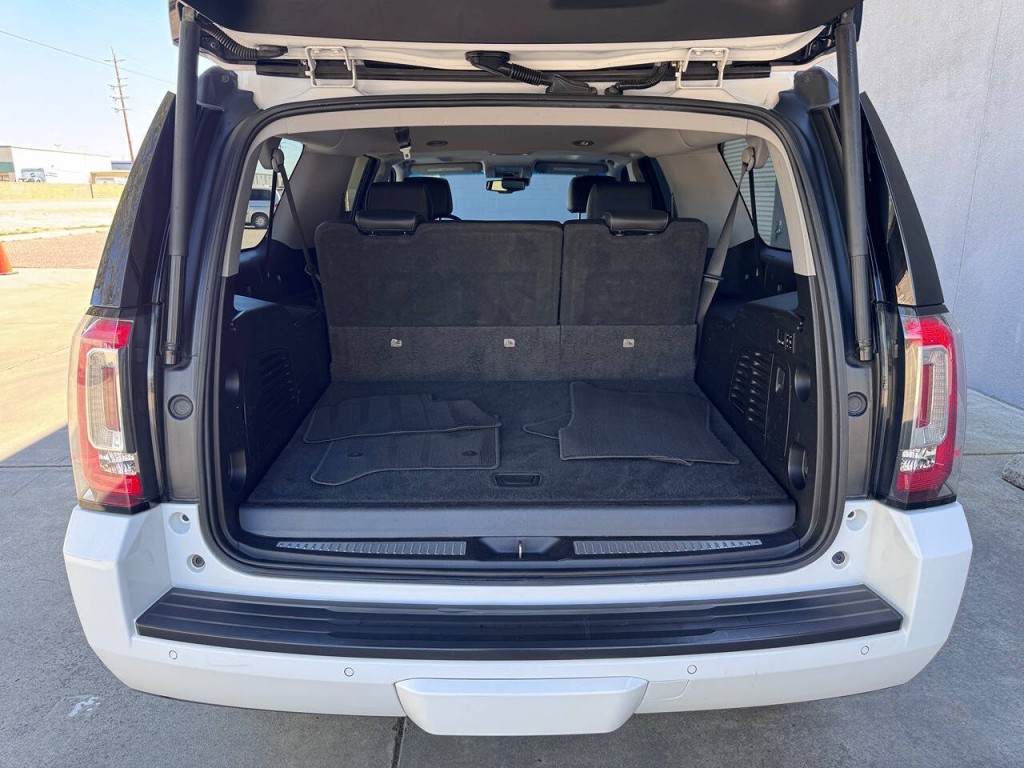2019 GMC Yukon Image 50