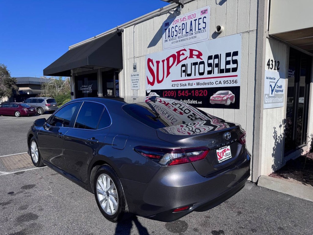 2022 Toyota Camry Image 11