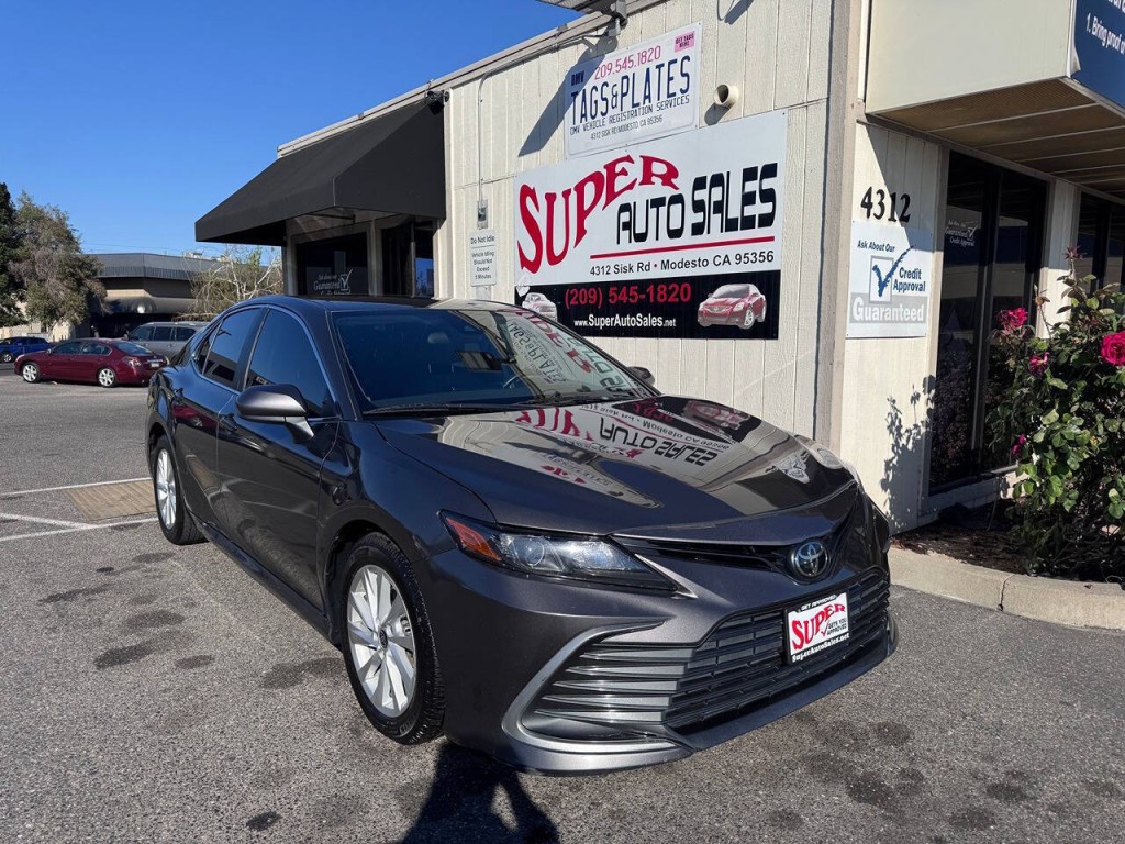 2022 Toyota Camry Image 25