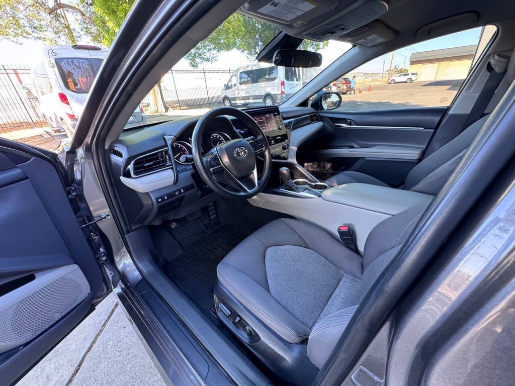 2022 Toyota Camry Image 29