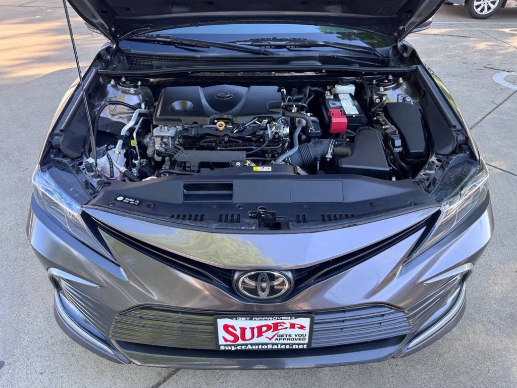 2022 Toyota Camry Image 43