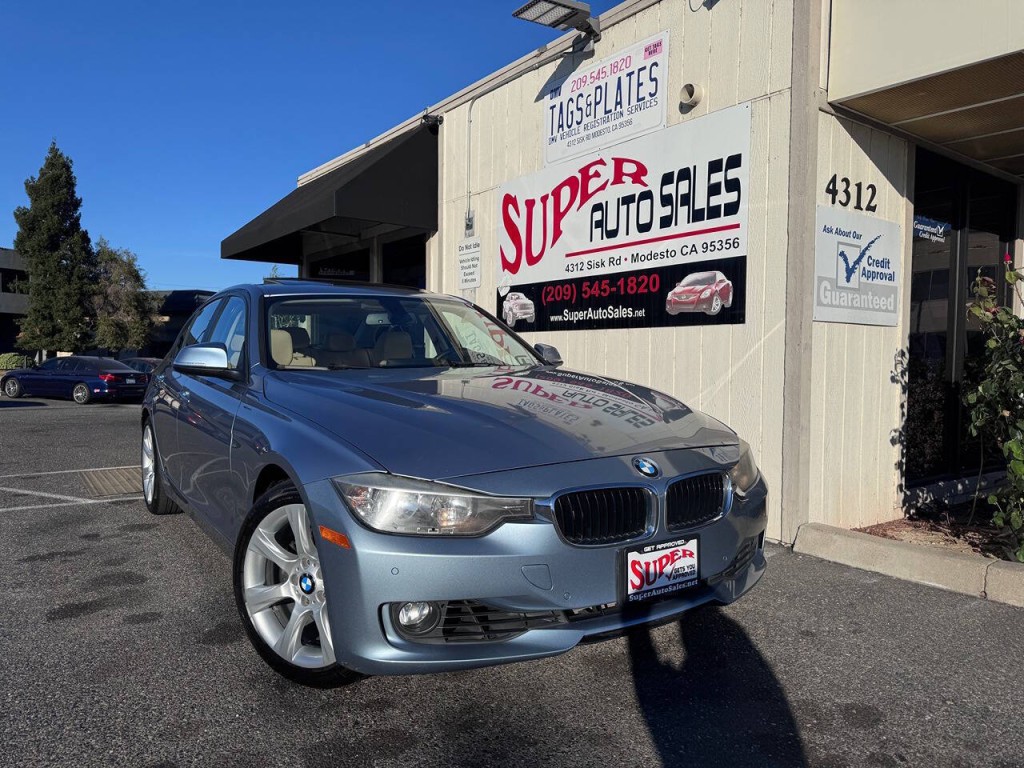 2013 BMW 3 Series Image 6