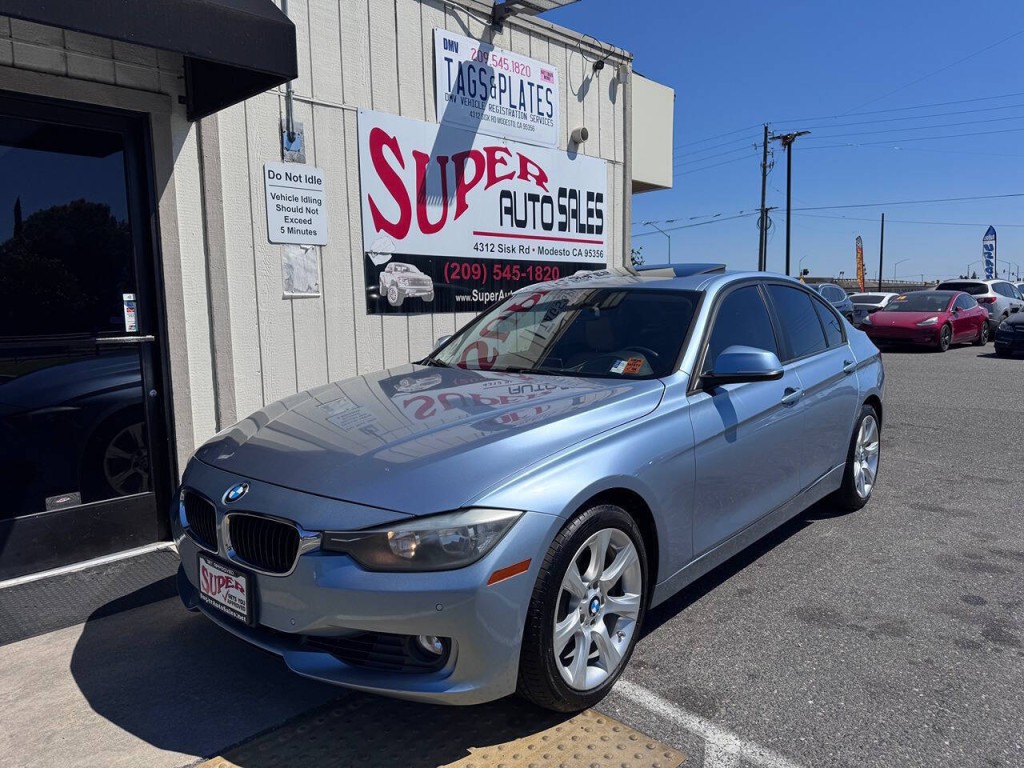 2013 BMW 3 Series Image 26