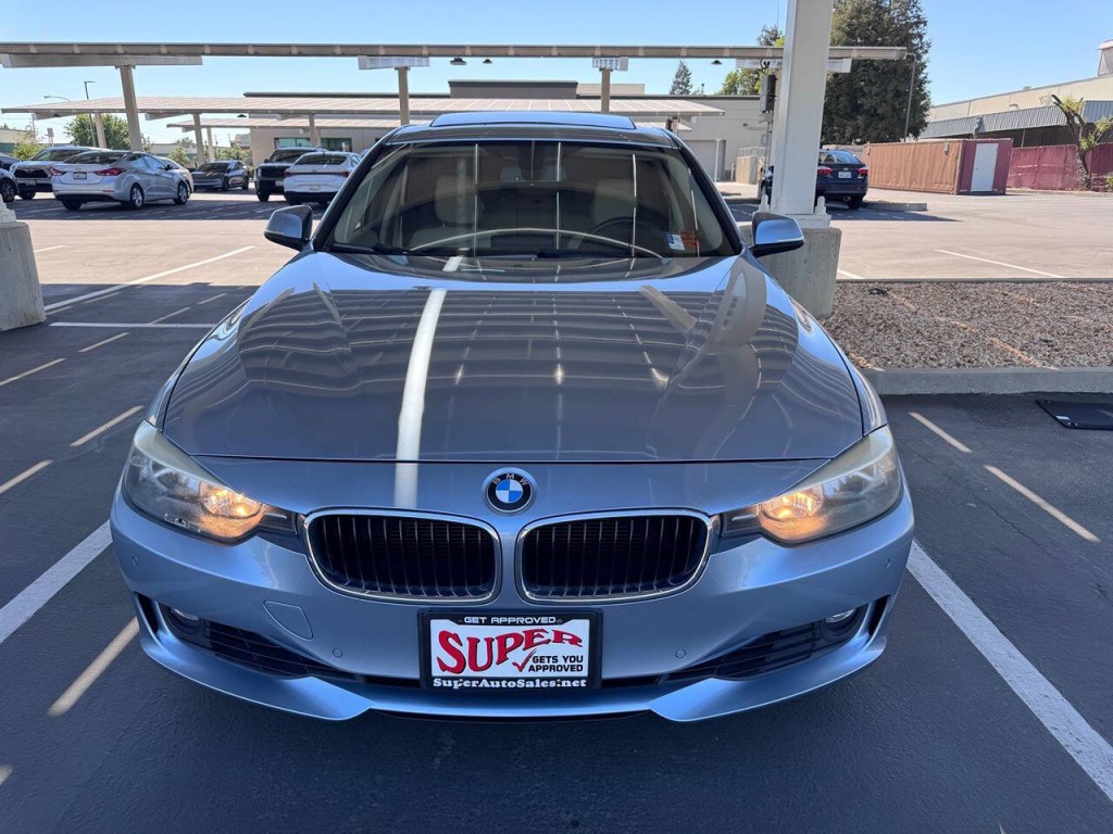 2013 BMW 3 Series Image 57