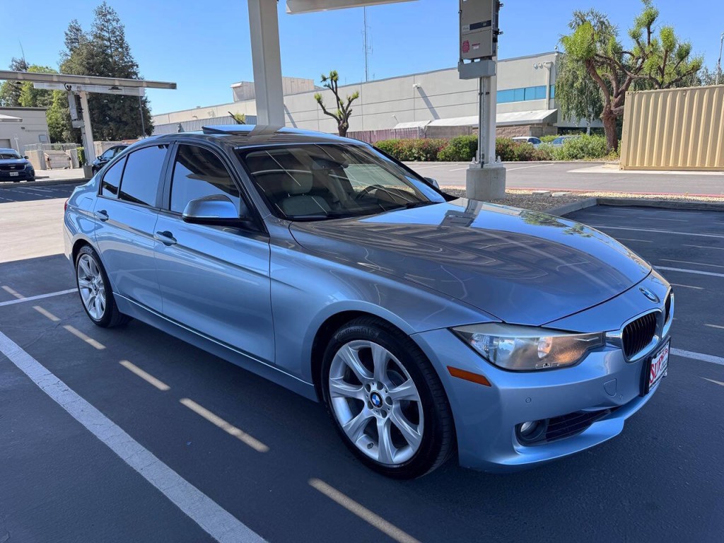 2013 BMW 3 Series Image 58