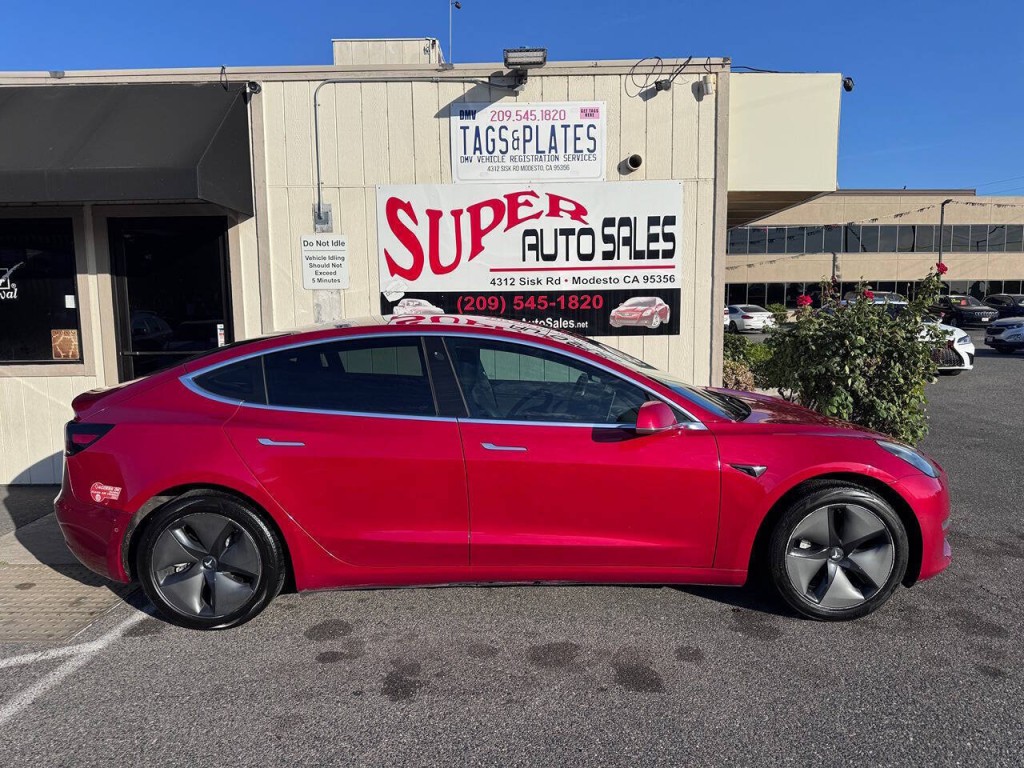 2018 Tesla Model 3 Image 7